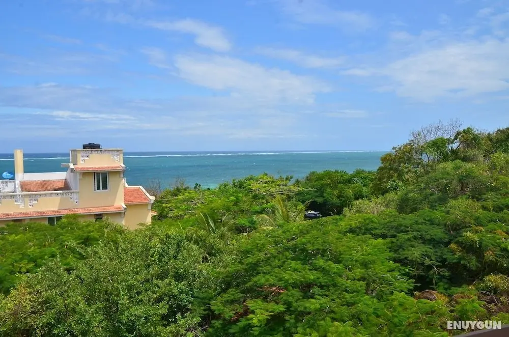 Pavilion Holiday Resort - Oda Manzaraları