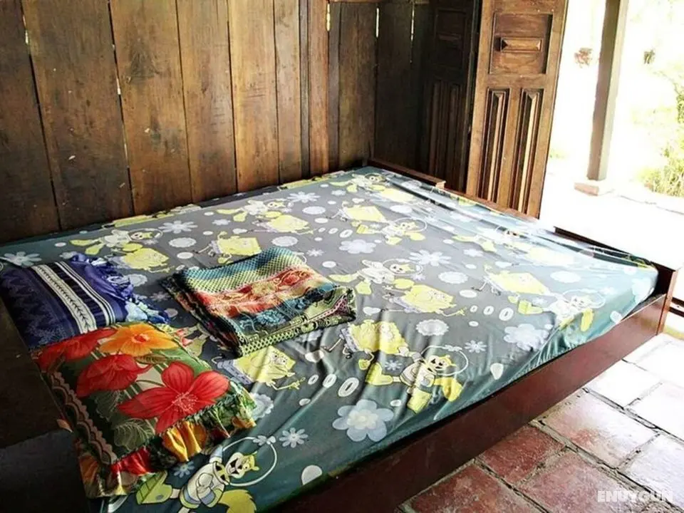 Peaceful Homestay in the Middle of Fruit Garden - Room With Public Restroom - Öne Çıkan Resim