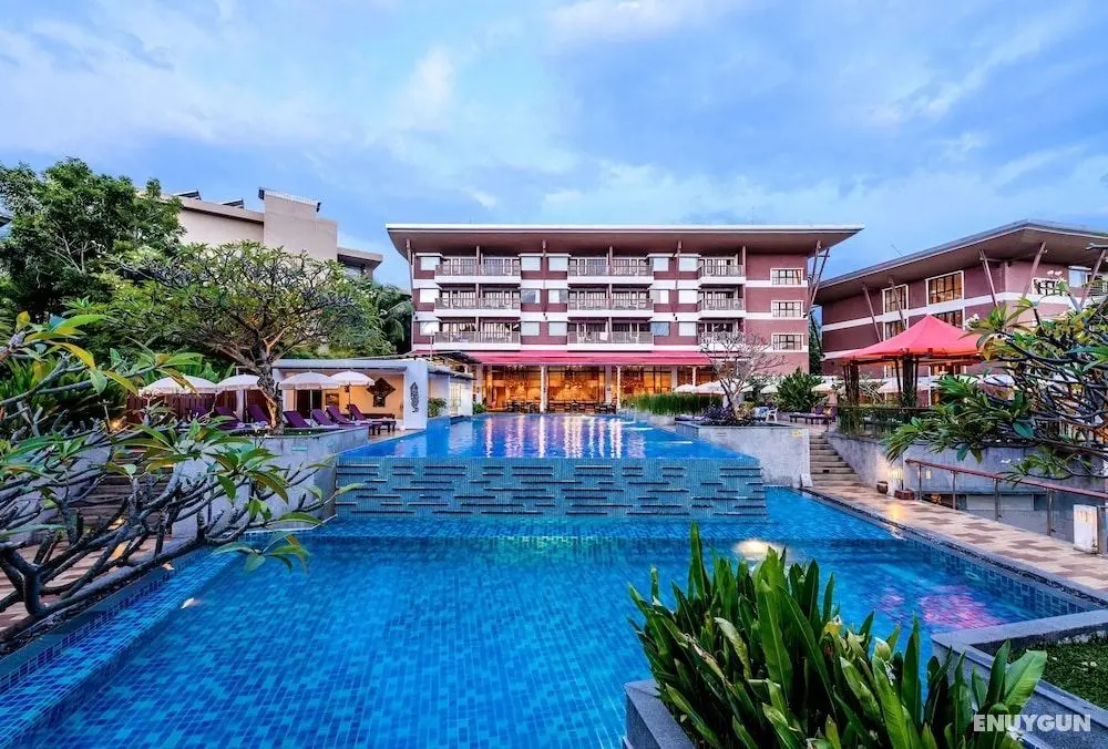 Peach Blossom Resort - Öne Çıkan Resim
