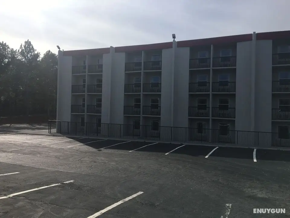 Peachtree Inn & suites - Dış Mekan