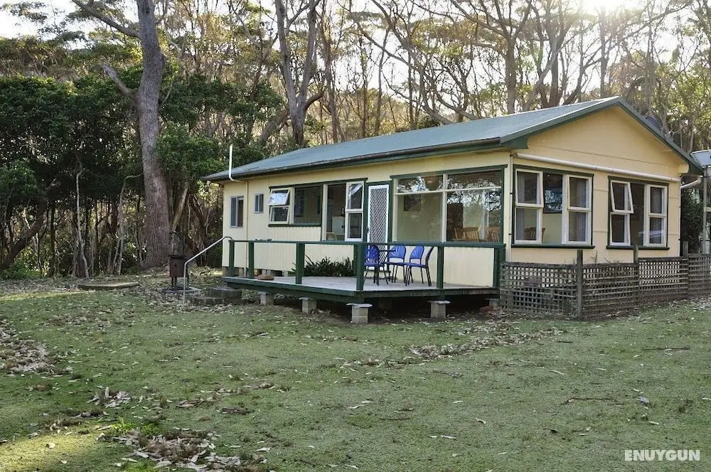 Pebbly Beach Shacks - Öne Çıkan Resim