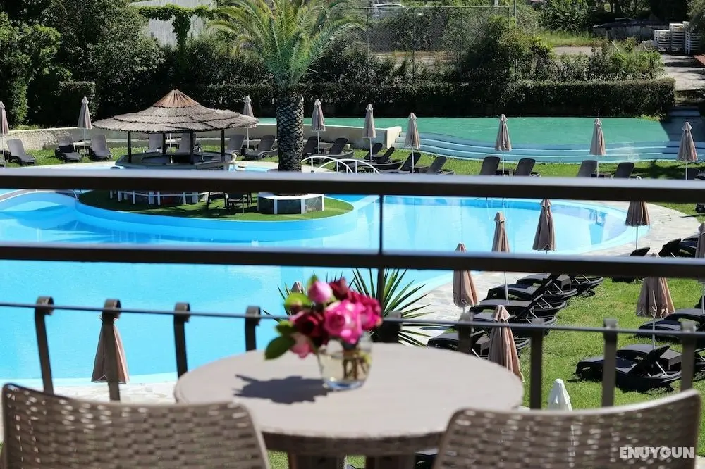 Pegasus Hotel - Havuz
