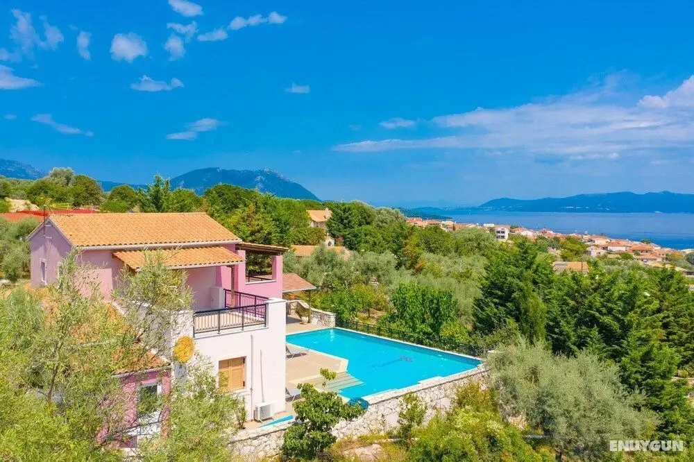 Villa Pegasus Large Private Pool Walk to Beach Sea Views A C Wifi Car Not Required Eco-friend - 2328 - Oda
