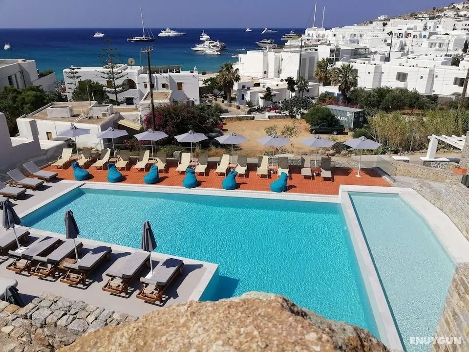 Pelagos Studios - Öne Çıkan Resim