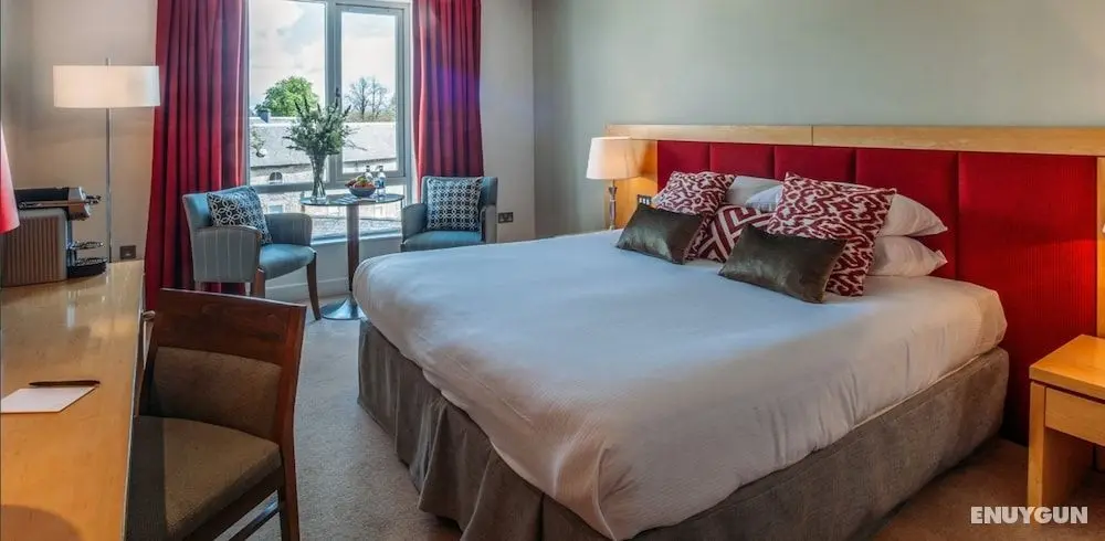 Pembroke Hotel - Öne Çıkan Resim