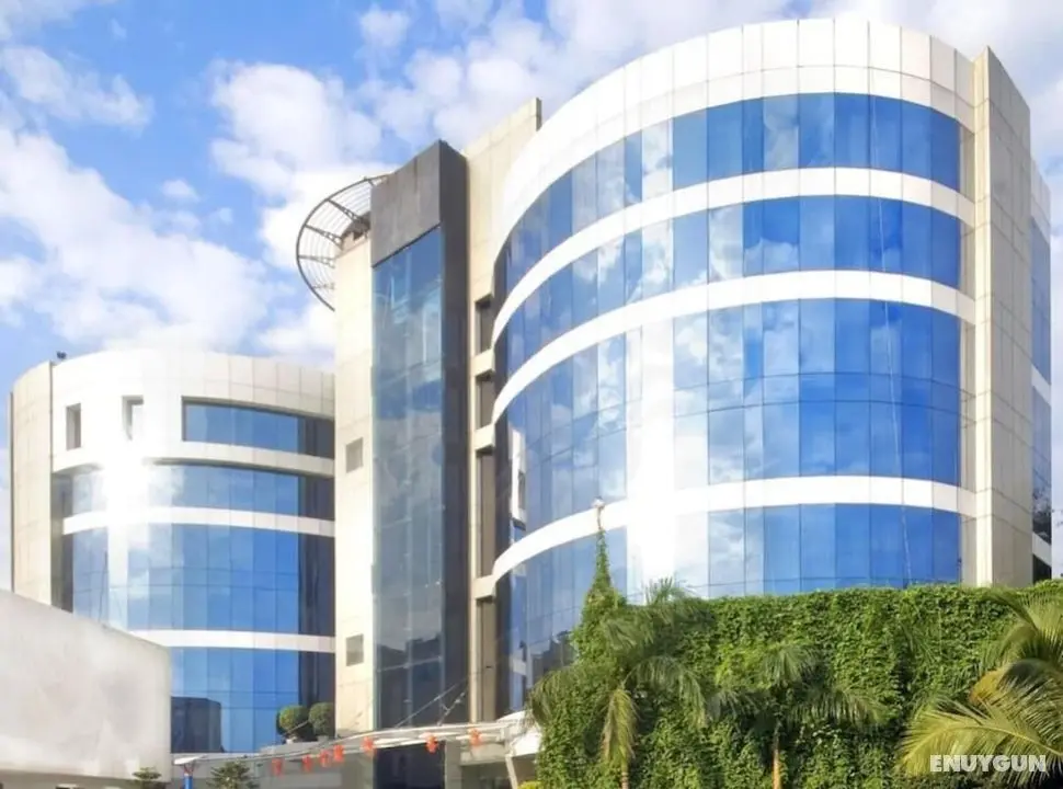Peninsula Grand Hotel - Öne Çıkan Resim
