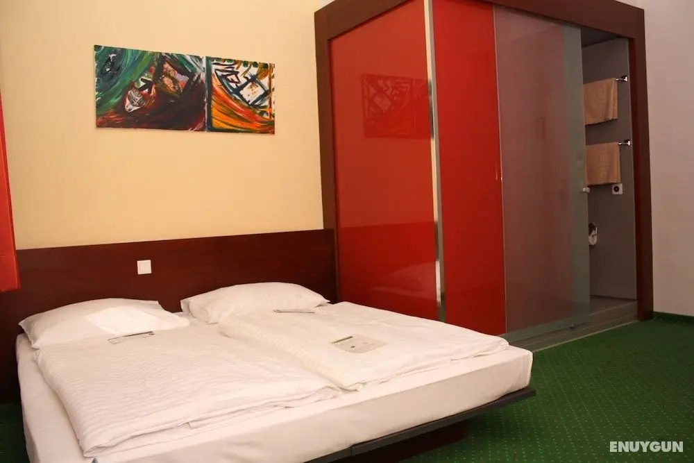 Pension Stadthalle - Öne Çıkan Resim