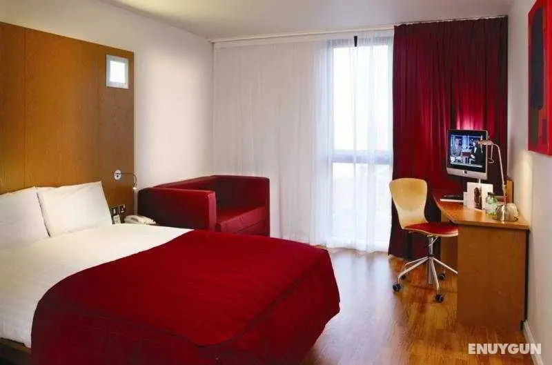 Pentahotel Inverness - Oda