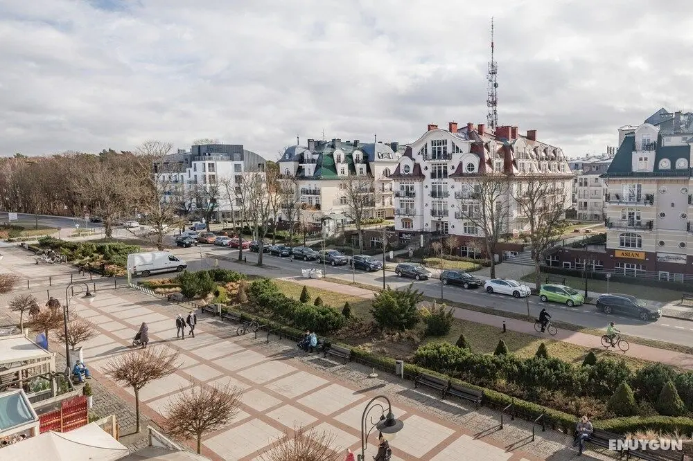 Penthouse Baltic Park 16/331 by Renters - Oda Manzaraları