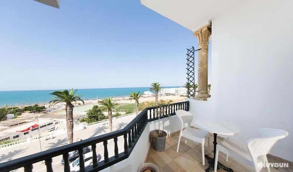 The Perfect View 2bds apt in Heart of Marsa Plage - Oda