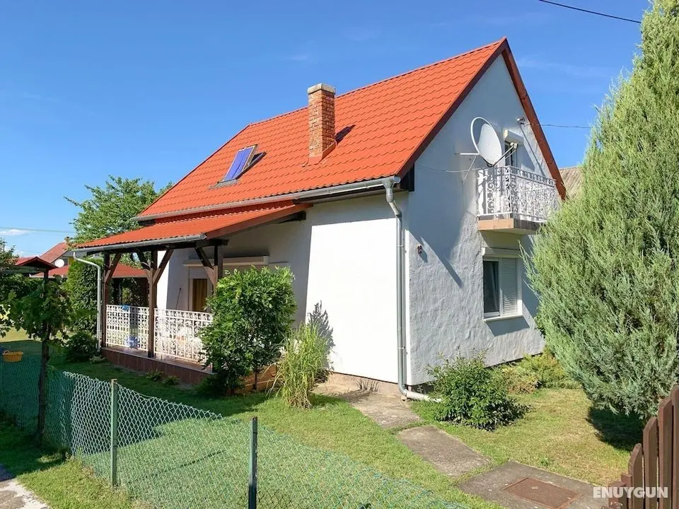 Pergola Balatonkereszt r - Öne Çıkan Resim