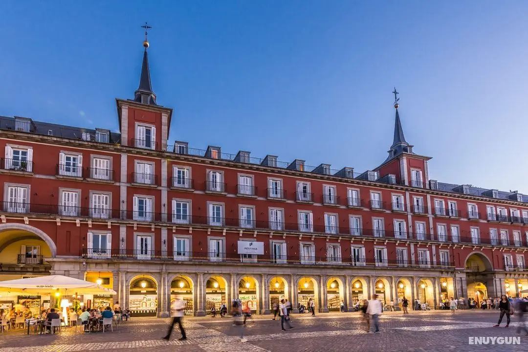 Pestana Plaza Mayor Madrid - Genel