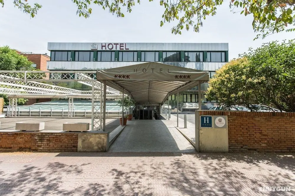 Petit Palace Arturo Soria - Dış Mekan