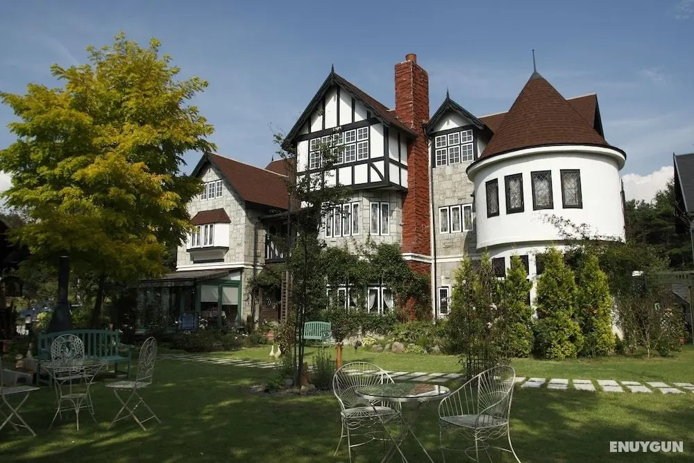 Petit Hotel & Restaurant Old Age - Öne Çıkan Resim
