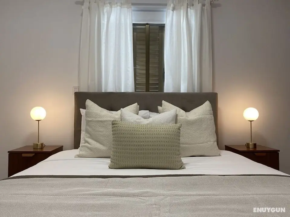 Phaedrus Living City Flat Androcleous - Öne Çıkan Resim