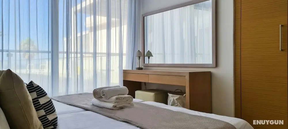Phaedrus Living Seafront Pallini Court - Öne Çıkan Resim