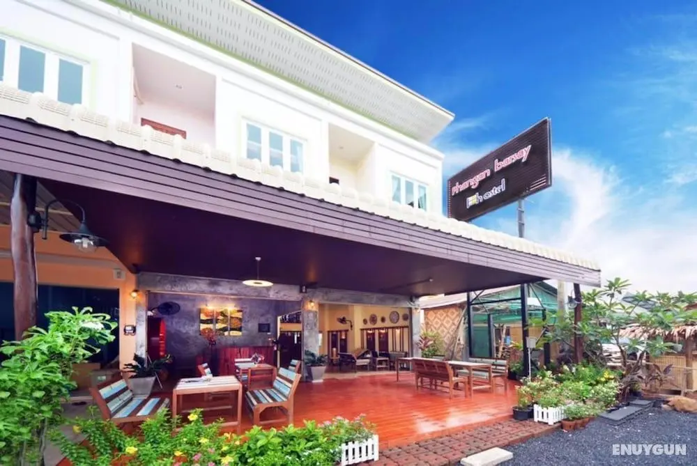 Phangan Barsay Hostel - Dış Mekan