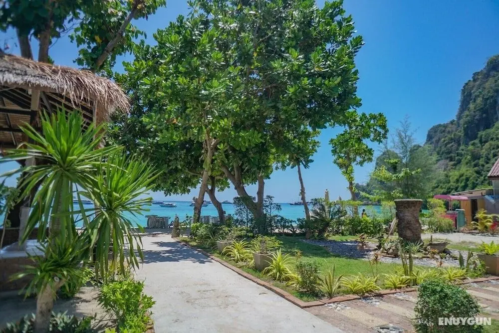 Phi Phi Nice Beach Resort - Oda