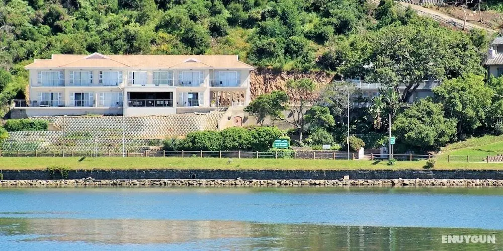 Phoenix Lodge and Waterside Accommodation - Öne Çıkan Resim