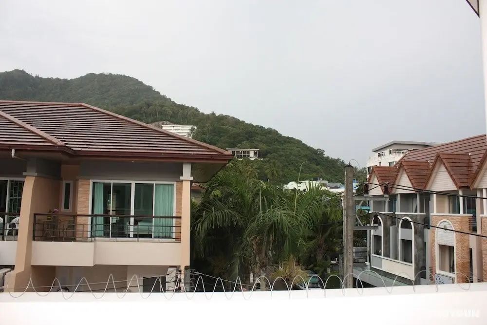 Phuket Racha at Kata Homestay - Oda Manzaraları