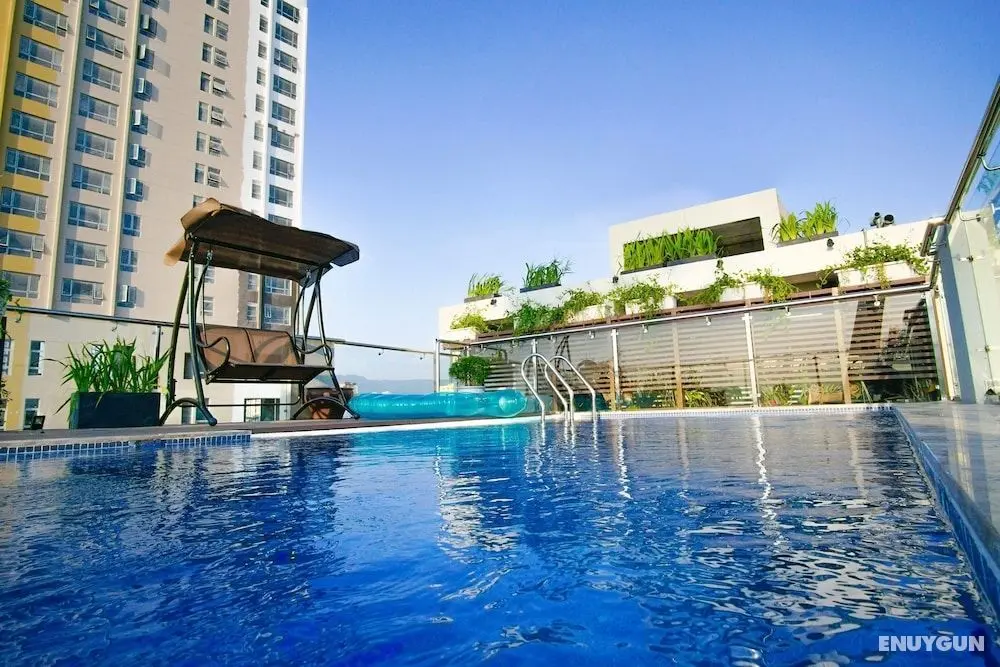 Phuong Tran Apartment and Hotel - Havuz