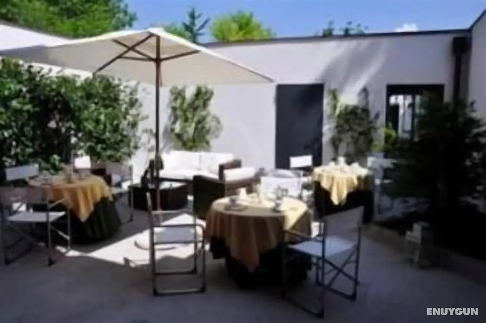 Piazza Nova Guest House - Dış Mekan