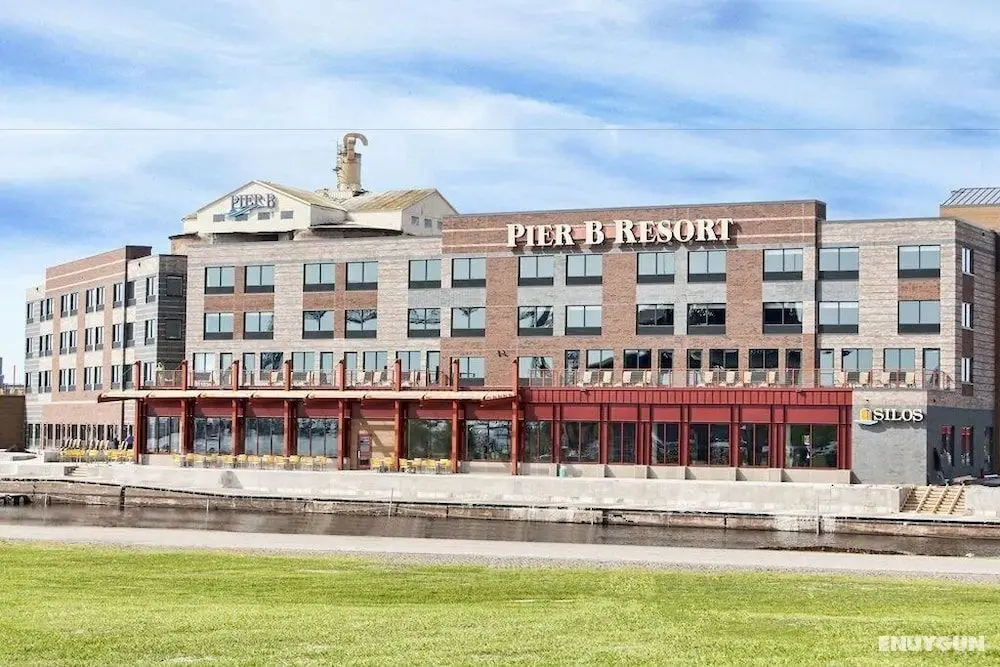 Pier B Resort - Öne Çıkan Resim