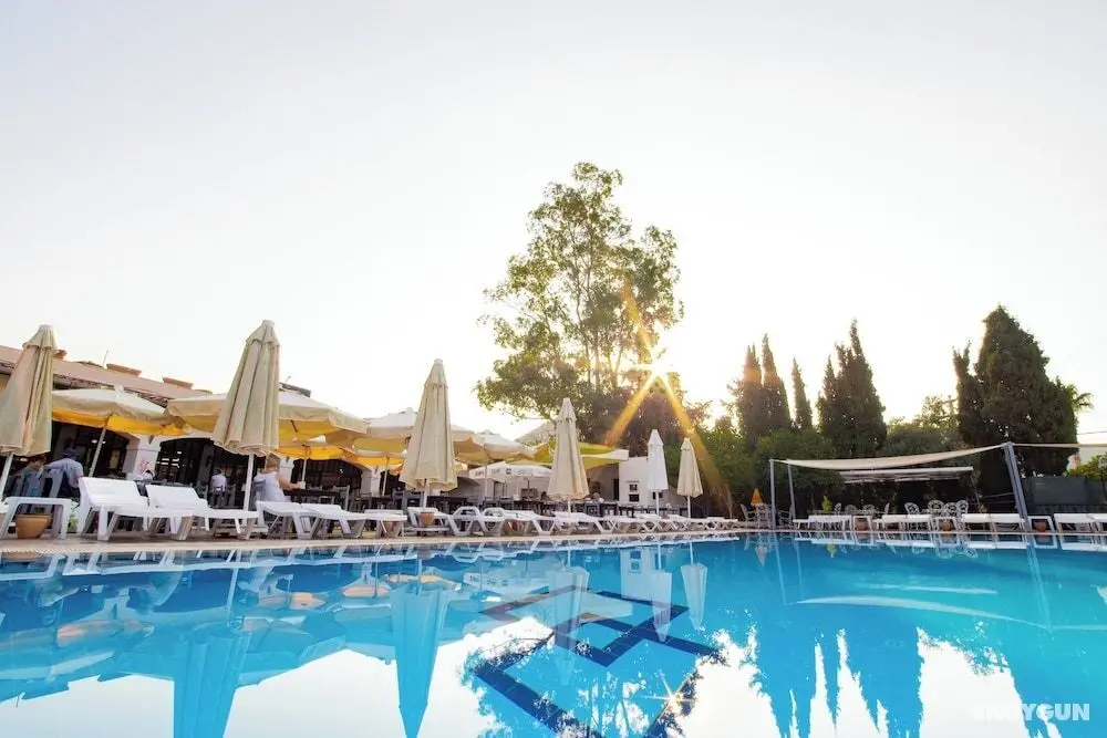 Pigale Beach Resort - Dış Mekan