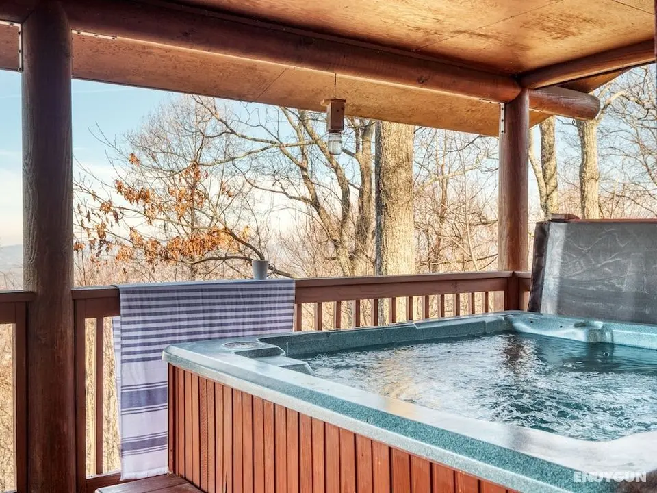 Pine Needle by Avantstay Log Cabin w/ Gorgeous Views, Hot Tub, Patio & Pool Table! - Öne Çıkan Resim