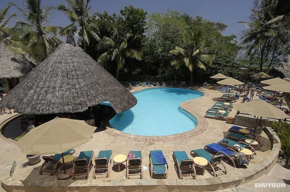 Pinewood Beach Resort and Spa - Öne Çıkan Resim