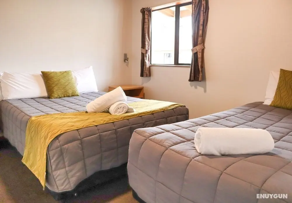 Pinewood Motels - Öne Çıkan Resim