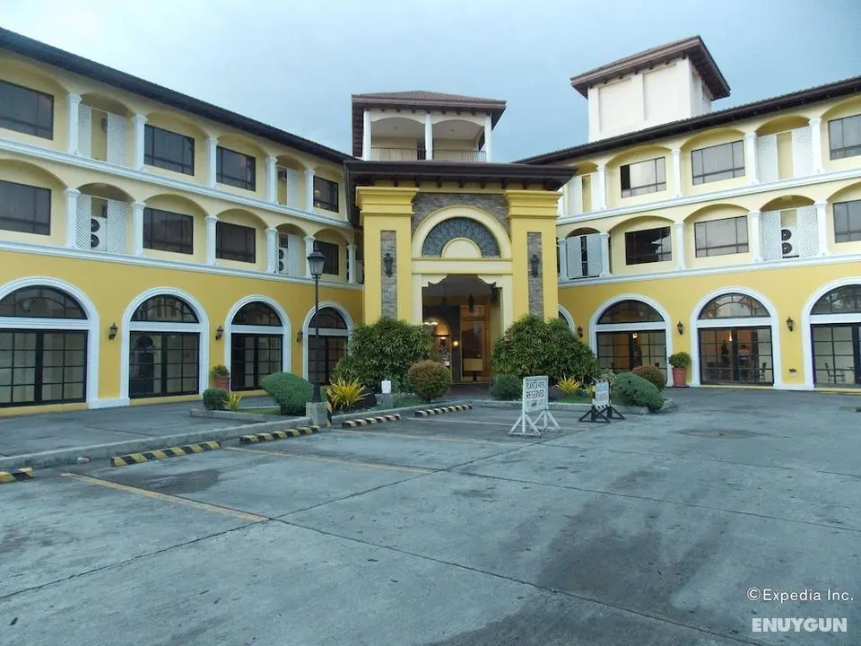 Planta Centro Bacolod Hotel & Residences - Öne Çıkan Resim