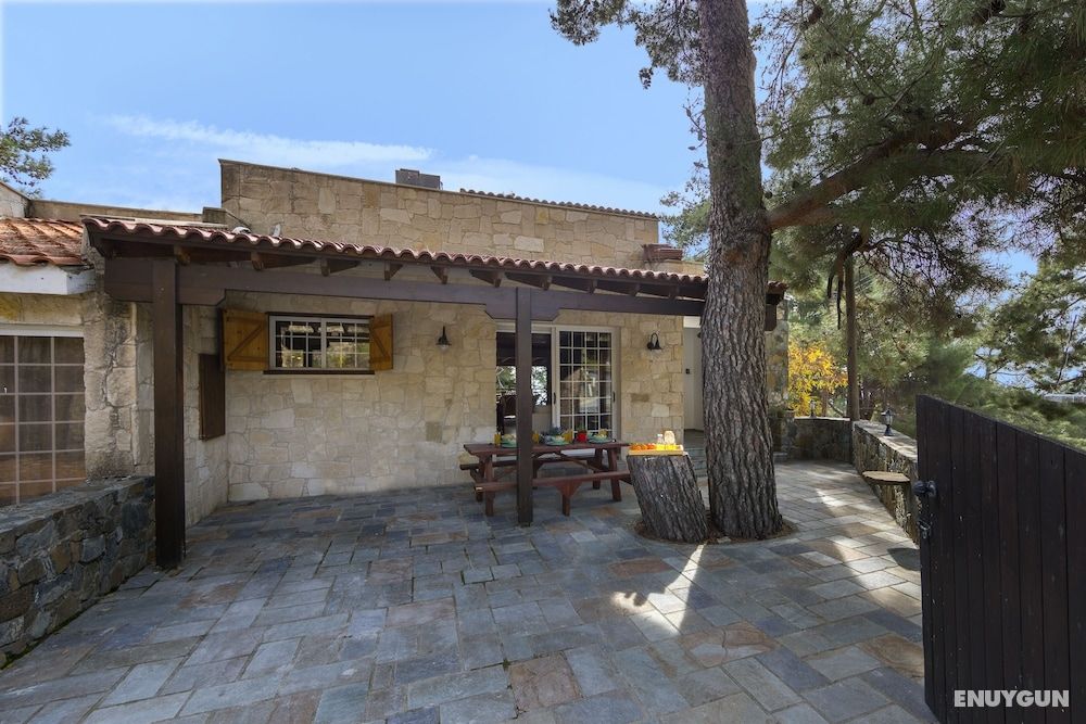 Platres Forest View Cottage