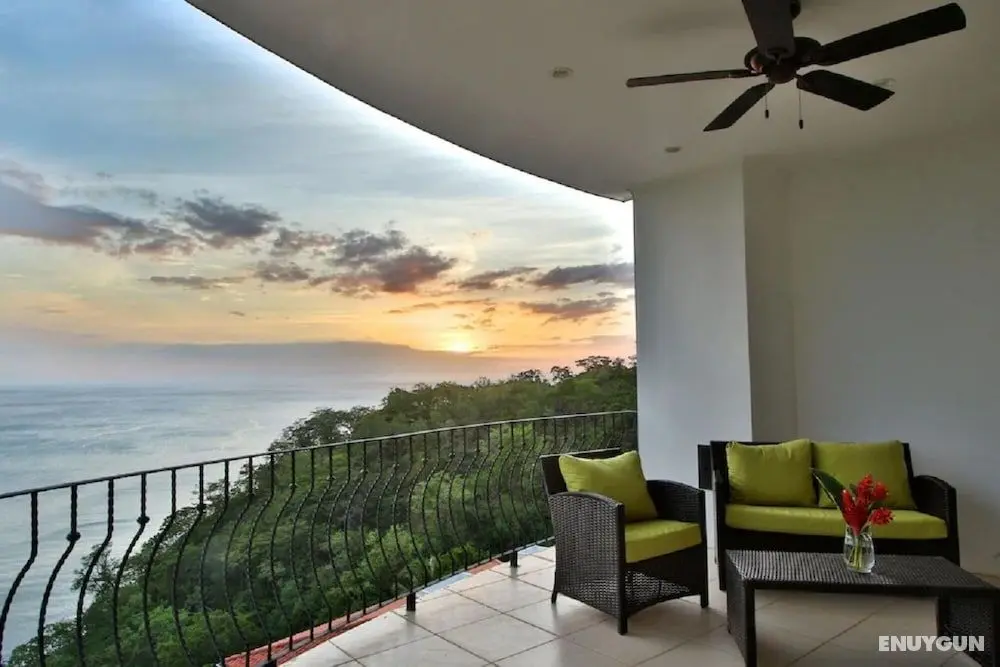 Playa Flamingo Nice 2 BR Condo With Great Ocean Views Flamingo Towers 25 - Oda