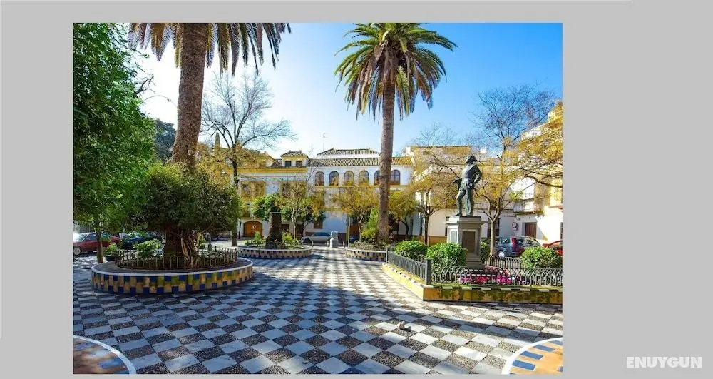 Plaza de los Refinadores - Dış Mekan