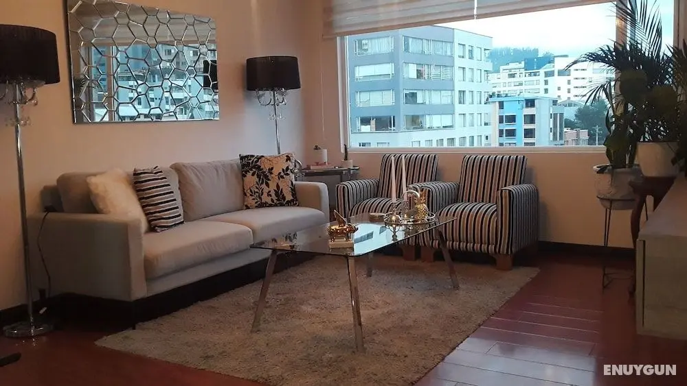 PLAZA FOCH Area - APARTMENTS with Balcony - Öne Çıkan Resim