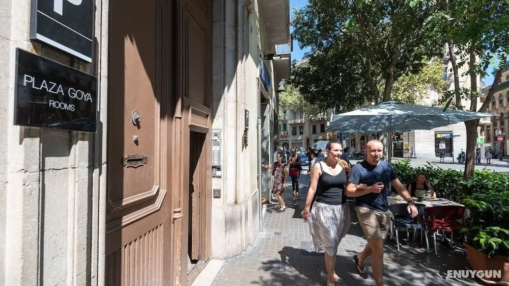 Plaza Goya Rooms - Oda Manzaraları