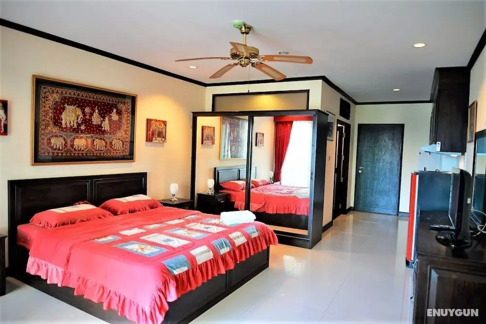 Plaza Residence Jomtien Beach - Large Studio Condo - Öne Çıkan Resim