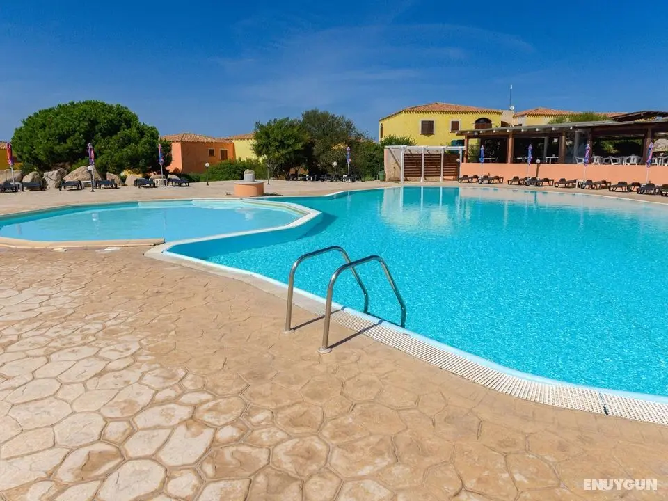 Pleasant Apartment in Aglientu With Shared Pool - Öne Çıkan Resim