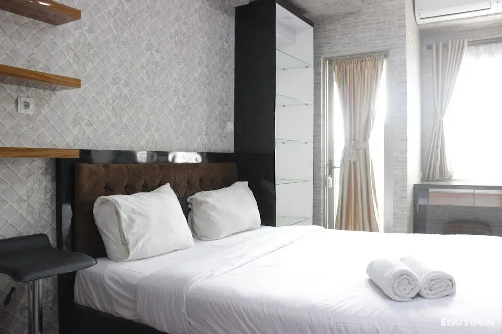 Pleasant Studio Room at Mekarwangi Square Apartment Cibaduyut - Öne Çıkan Resim
