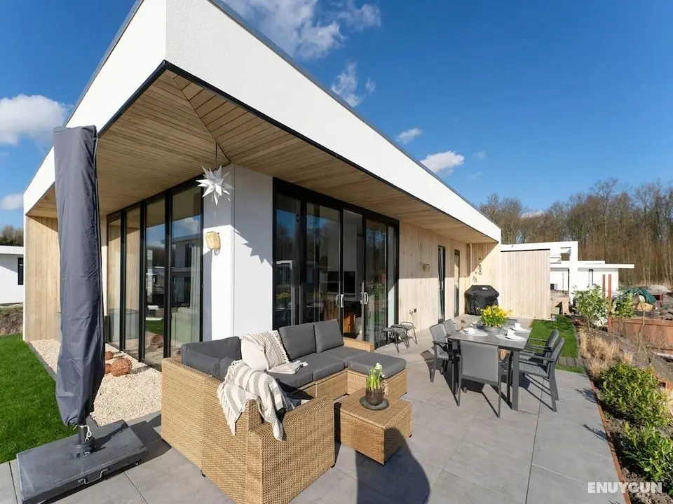 Pleasant Villa in Zeewolde With Garden - Öne Çıkan Resim