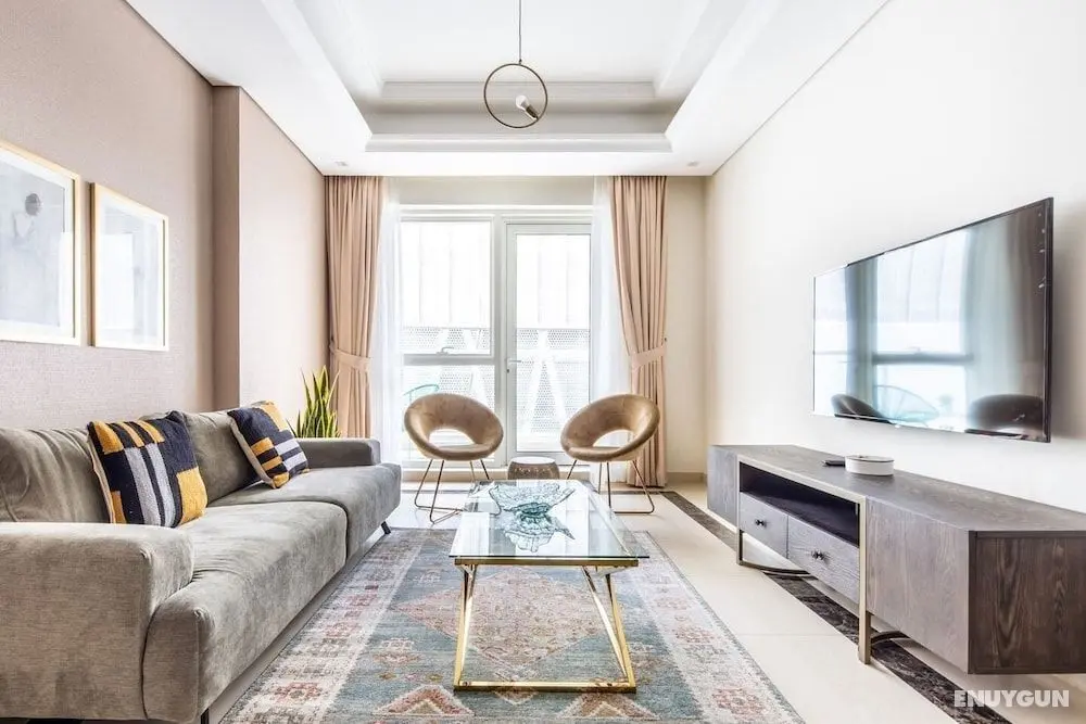Plush 3BR w/ Study in Prime District - Downtown Dubai! - Öne Çıkan Resim