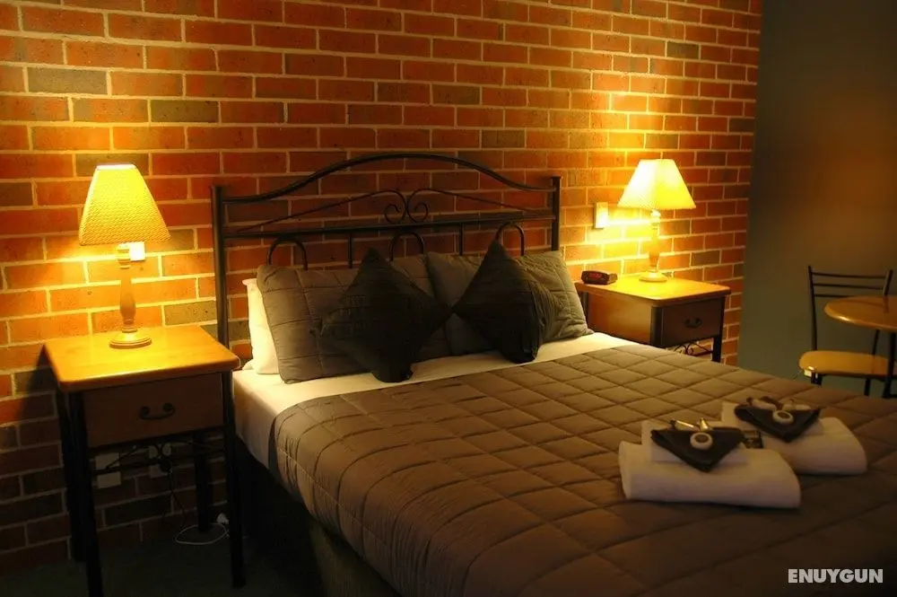 Poachers Paradise Motel - Öne Çıkan Resim