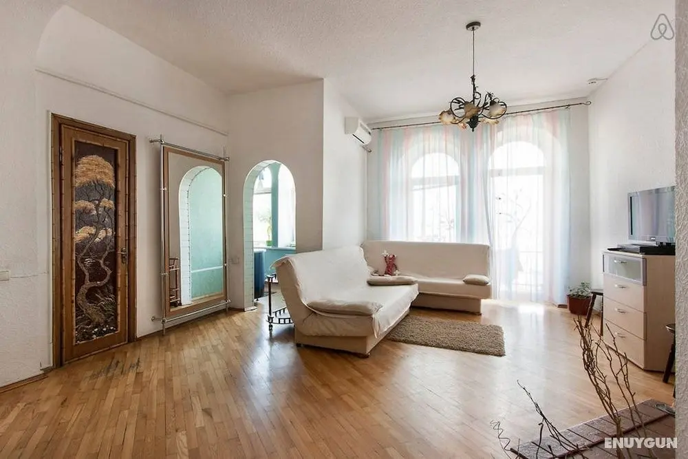 Podol Apartment - Öne Çıkan Resim