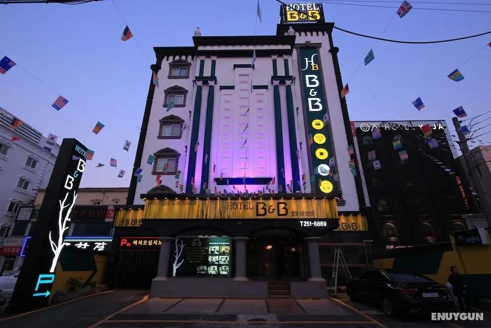 Pohang Yeongildae B and B Hotel - Dış Mekan