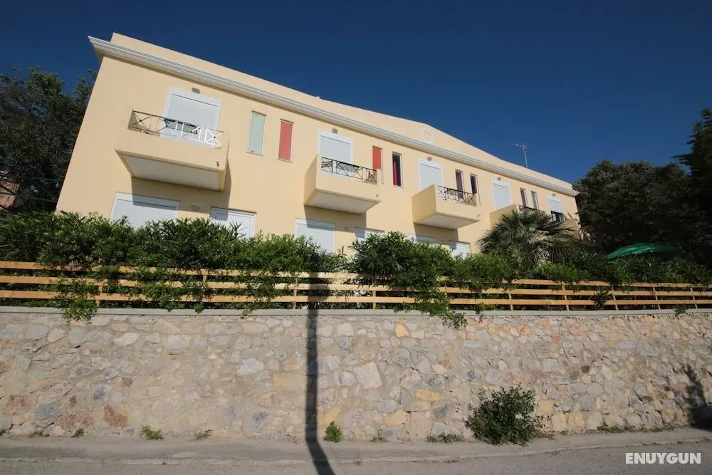 Point Twins Apartments - Öne Çıkan Resim
