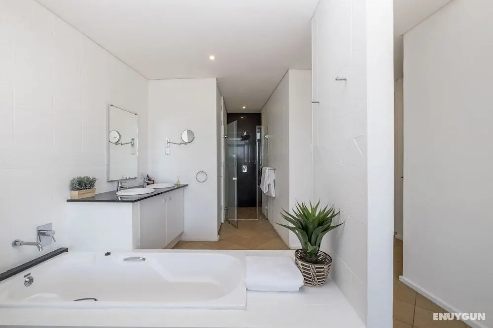 Point Waterfront Apartments - Oda