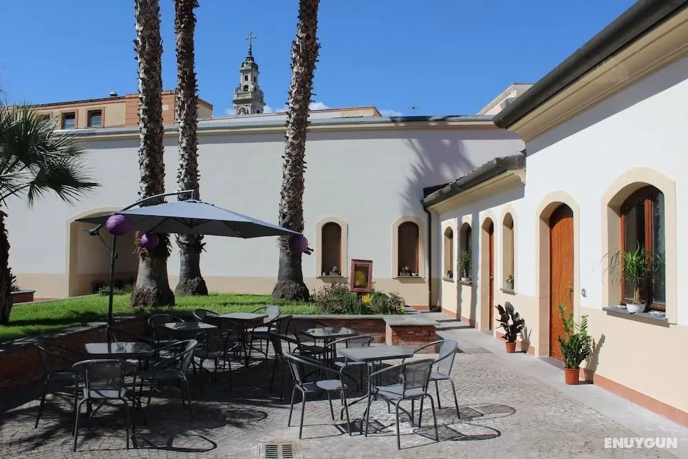 Pompei Hostel Suites & Breakfast Deluxe - Öne Çıkan Resim
