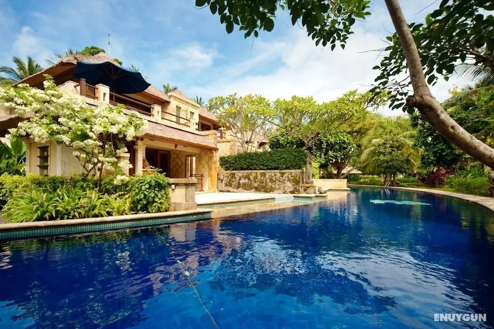 Pool Villa Merumatta Senggigi - Öne Çıkan Resim