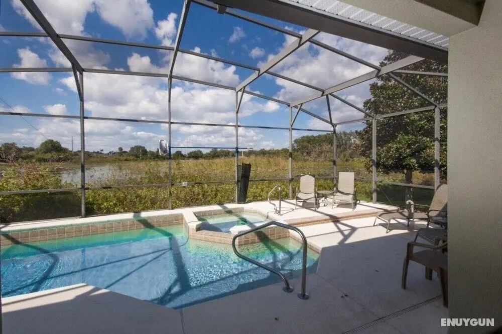 Pool/spa Game Room In West Haven 4 Bedroom Home by Redawning - Öne Çıkan Resim